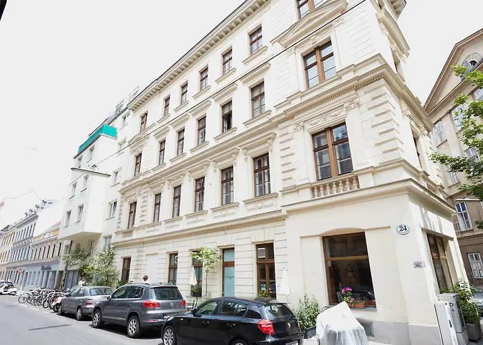 Apartment Traditional Tav - Design